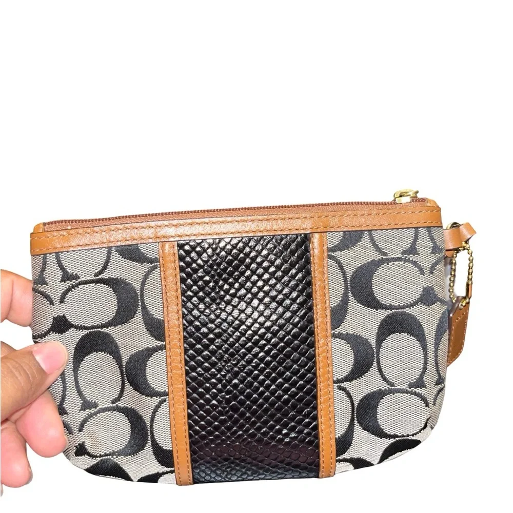 Coach Signature Wristlet in Black and Tan - Picture 4 of 4